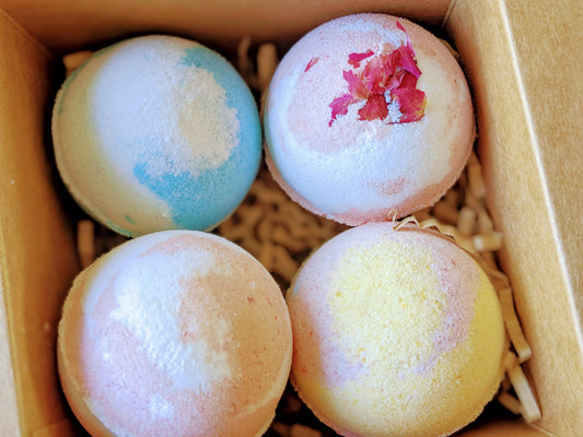 4 Large Bath Bombs